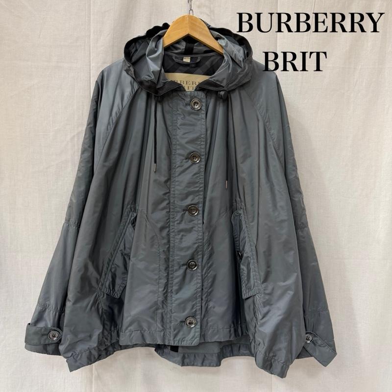 バーバリー BURBERRY ジャケット、上着 ジャンパー、ブルゾン BURBERRY BRIT ドルマンスリーブ ナイロンフーデッドジャンパー dusty blue M M 無地 水色 / ライトブルー / レディース USED 古着 中古 50164437