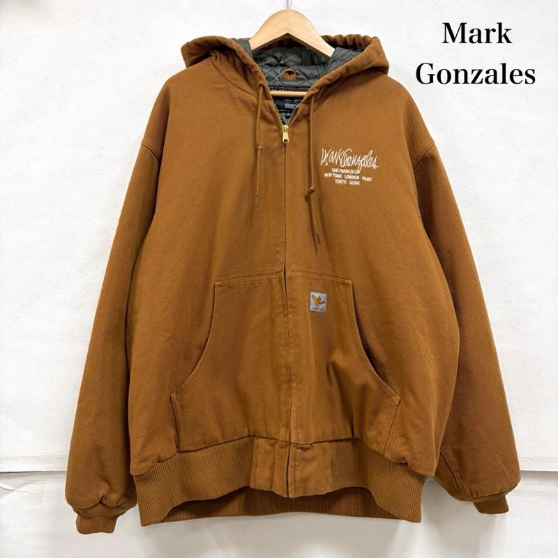 マーク・ゴンザレス Mark Gonzales ジャケット、上着 ジャンパー、ブルゾン ダック キルティング ロゴ 刺繍 プリント パーカー フード アクティブ ワーク ジャケット ブルゾン XL ロゴ、文字 X 刺繍 X プリント キャメル / キャメル / メンズ USED 古着 中古 50164446