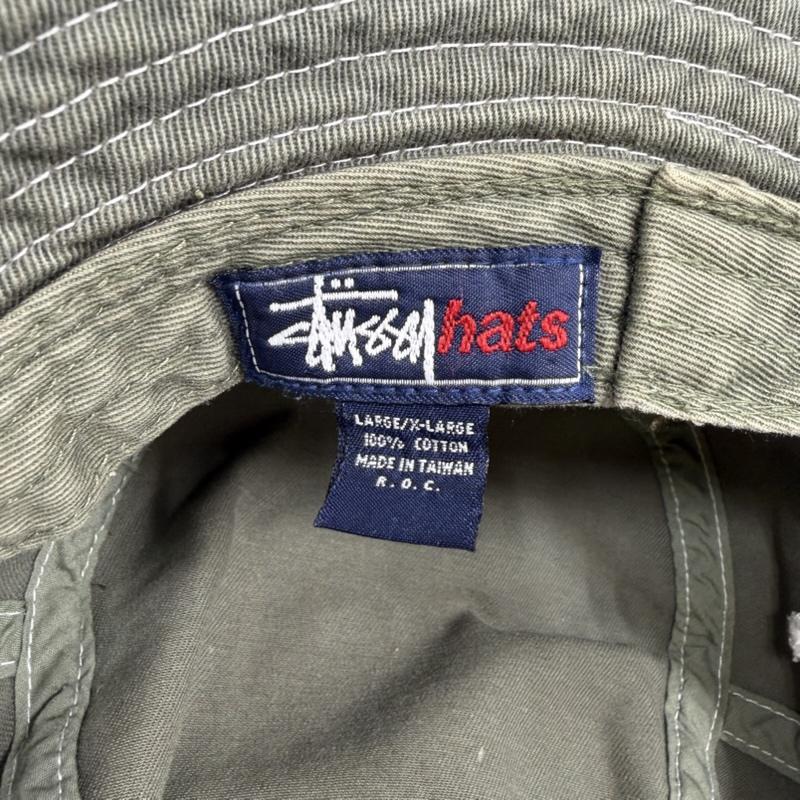 ステューシー STUSSY 帽子 ハット OLD オールド 90sフロント ロゴ 刺繍 バケットハット フェード L-XL ヴィンテージ - ロゴ、文字 X 刺繍 カーキ / カーキ / khaki X 白 / ホワイト / white メンズ USED 古着 中古 50164456