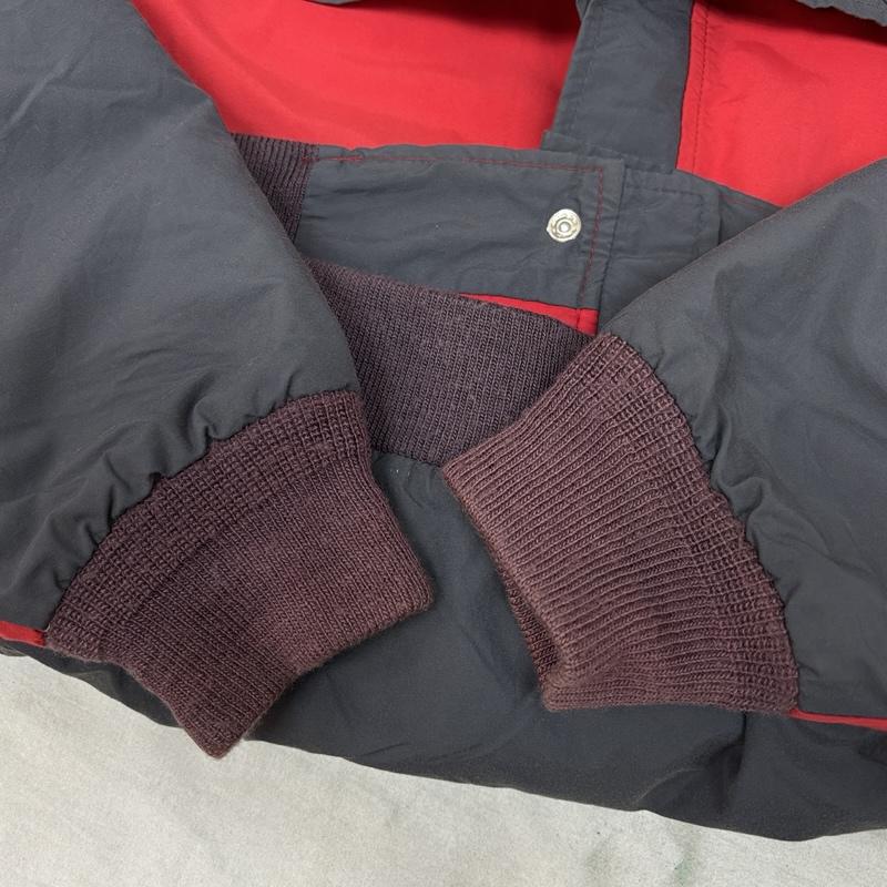 ウールリッチ WOOLRICH ジャケット、上着 ジャンパー、ブルゾン 80年代 ビンテージ USA製 スタンドカラー ナイロン ジャケット 中綿 80s VINTAGE L 灰 / グレー / gray X 赤 / レッド / red メンズ USED 古着 中古 50164462
