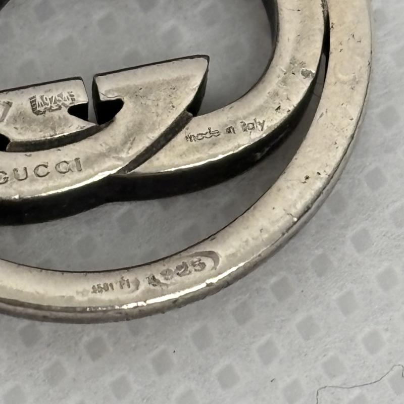 グッチ GUCCI アクセサリー ネックレス、ペンダント ネックレス ペンダント GG インターロッキング G シルバー - メンズ USED 古着 中古 50164481