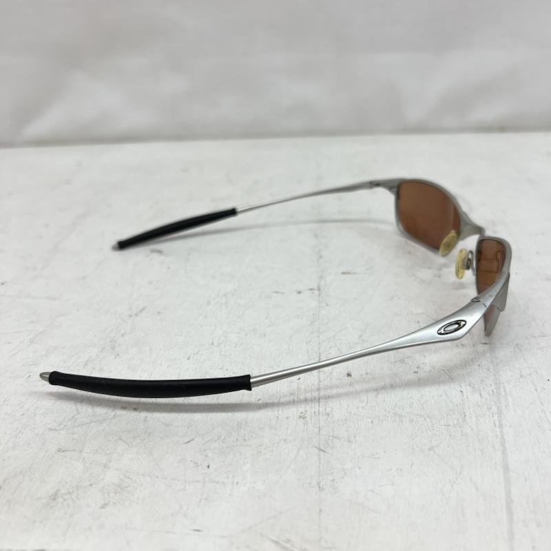 オークリー OAKLEY めがね・サングラス サングラス Wiretap ワイヤータップ メタルフレーム サングラス - 銀 / シルバー / silver color X 茶 / ブラウン / brown メンズ USED 古着 中古 50164494