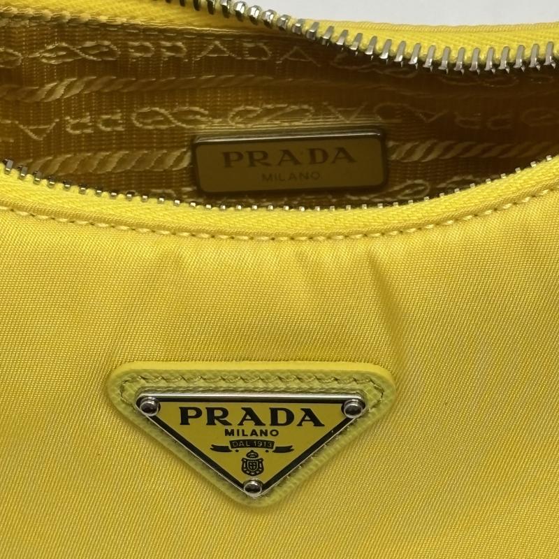プラダ PRADA ハンドバッグ ハンドバッグ Re-Edition 2005 リエディション リナイロン トライアングルロゴプレート ミニ - 黄 / イエロー / yellow レディース USED 古着 中古 50164495