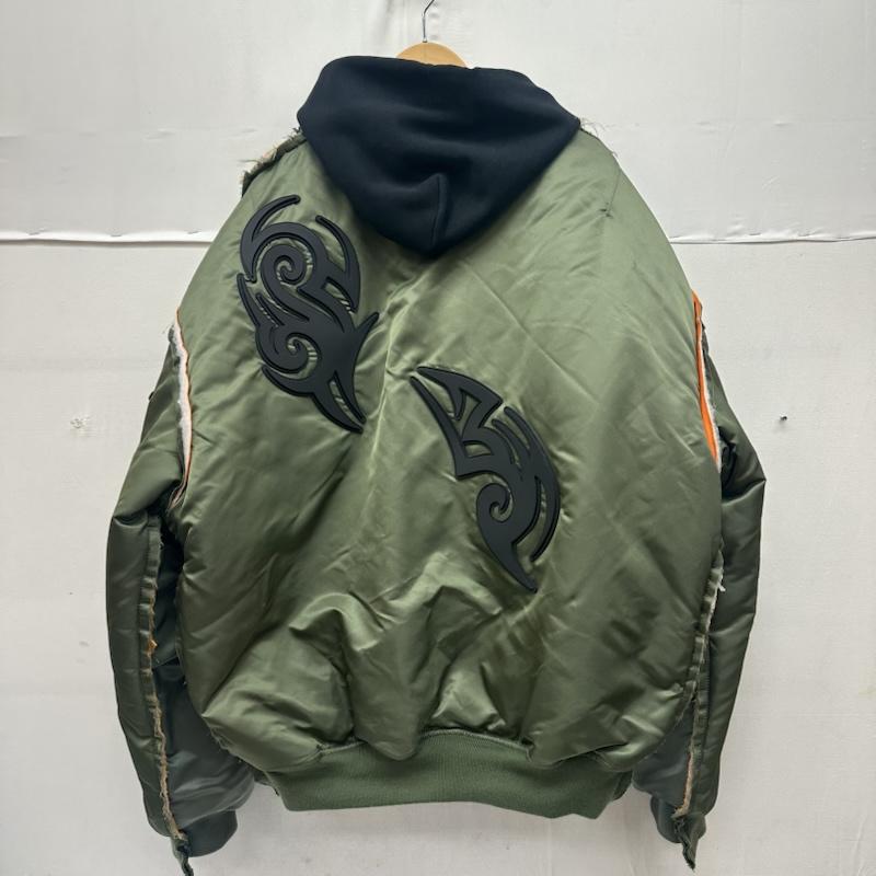 ヴェトモン VETEMENTS ジャケット、上着 ジャンパー、ブルゾン 19AW limited edition Alpha Tribal Reworked Bomber Jacket MA-1 フライト ジャケット M カーキオリーブ / カーキオリーブ / メンズ USED 古着 中古 50164521