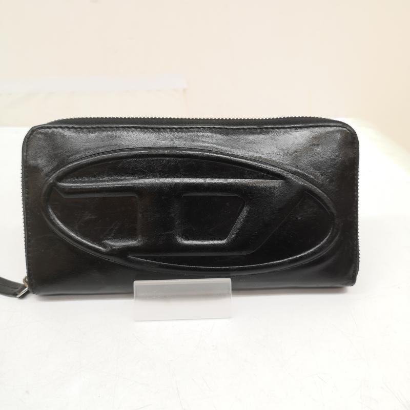 ディーゼル DIESEL 財布 長財布 ラウンドファスナー 長財布 エンボス D 立体 ロゴ - 黒 / ブラック / black メンズ USED 古着 中古 50164542