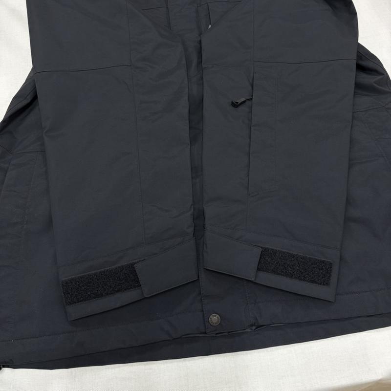 ザノースフェイス THE NORTH FACE ジャケット、上着 ジャンパー、ブルゾン SnowPark Jacket スノーパークジャケット NS62401 スキーウェア スノボウェア ユニセックス ナイロン 参考定価 47300 M ワンポイント X ロゴ、文字 X 刺繍 黒 / ブラック / black X 白 / ホワイト / white レディース USED 古着 中古 50164563