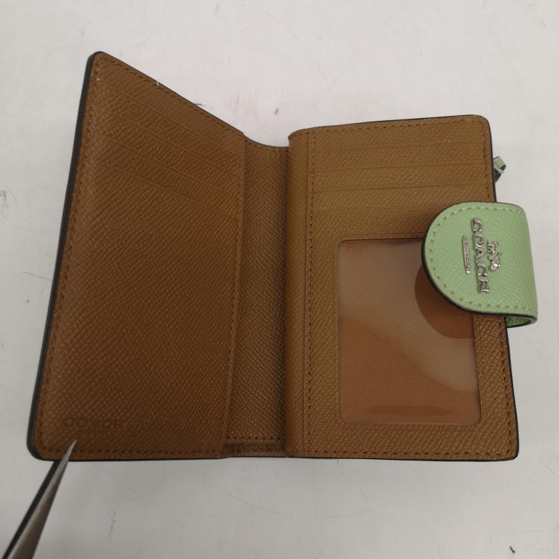 コーチ COACH 財布 二つ折り ミディアム コーナー ジップ ウォレット 二つ折り財布 - 薄緑 / ライトグリーン / レディース USED 古着 中古 50164577