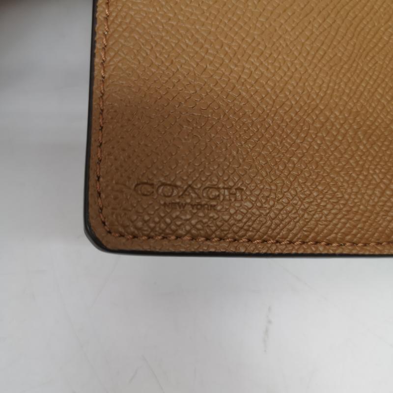 コーチ COACH 財布 二つ折り ミディアム コーナー ジップ ウォレット 二つ折り財布 - 薄緑 / ライトグリーン / レディース USED 古着 中古 50164577