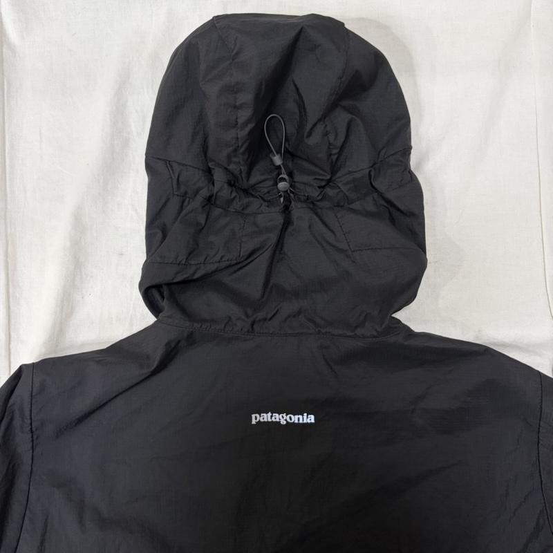 パタゴニア patagonia ジャケット、上着 ジャンパー、ブルゾン 24146SP17 フーディニ・ジャケット black L 軽量 ナイロンジャケット リフレクターロゴ L ロゴ、文字 黒 / ブラック / black メンズ USED 古着 中古 50164589