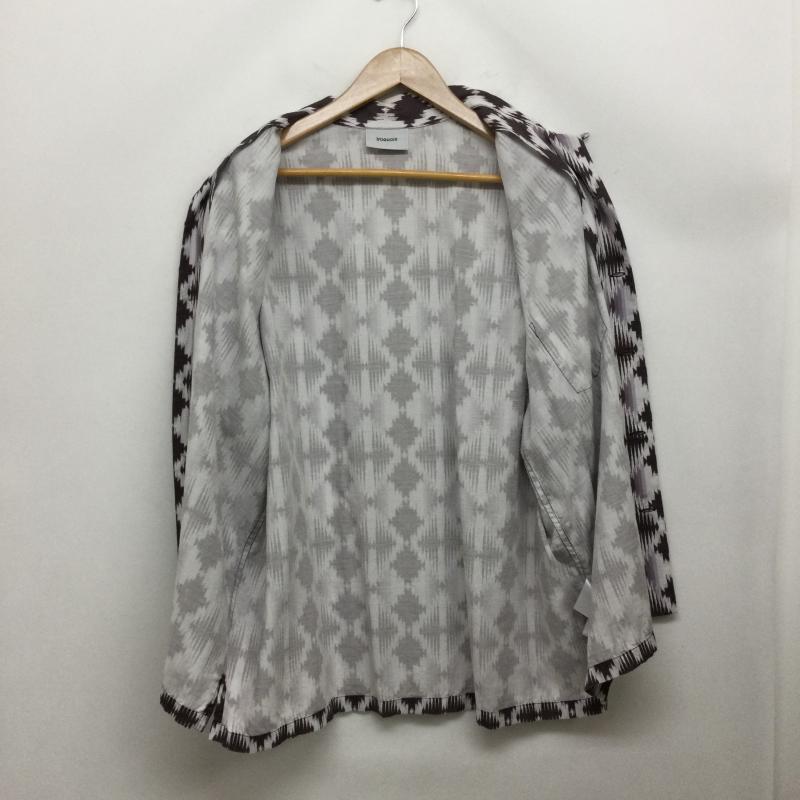 イロコイ Iroquois シャツ、ブラウス 半袖 iroquois 378108 オープンカラー　アロハ　レーヨン　半袖シャツ 2 総柄 白 / ホワイト / white X 紫 / パープル / purple メンズ USED 古着 中古 50164607