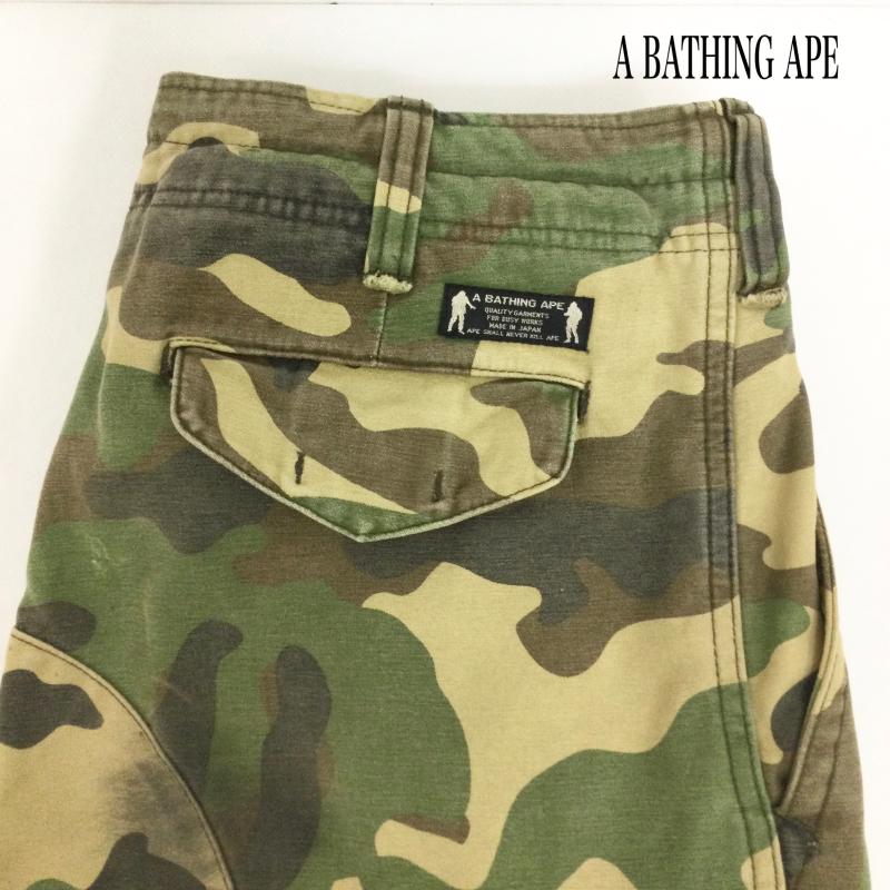 アベイシングエイプ A BATHING APE パンツ ショートパンツ a bathing ape ハーフパンツカーゴ 迷彩 S カモフラージュ柄・迷彩 カーキ / カーキ / khaki メンズ USED 古着 中古 50164619