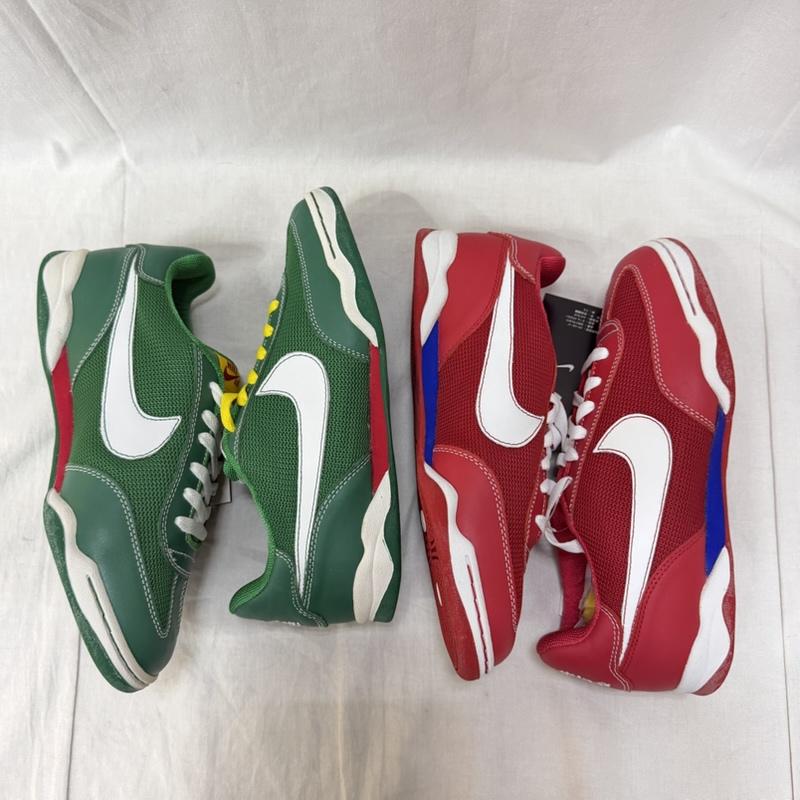 ナイキ NIKE スニーカー スニーカー AIR ZOOM 赤いキツネ 緑のたぬき 2足セット US9/27cm US：9 ロゴ、文字 赤 / レッド / red X 緑 / グリーン / green メンズ USED 古着 中古 50164677