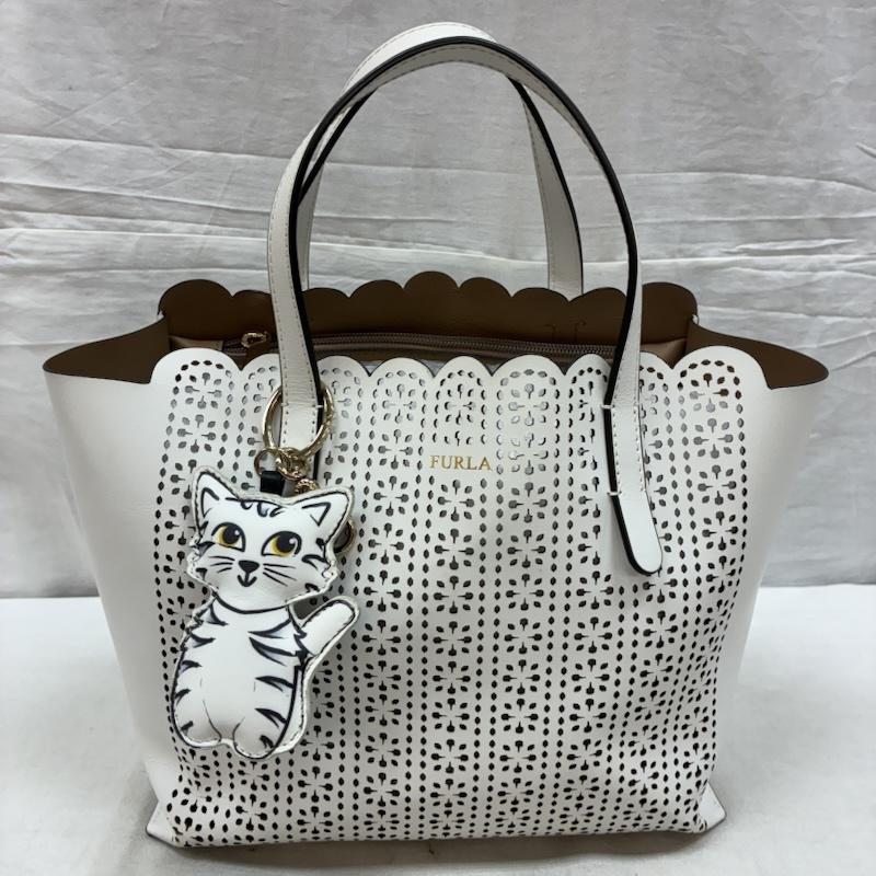 フルラ FURLA トートバッグ トートバッグ サリー フラワー パンチング トートバッグ 花柄 カットワーク レザー チャーム付き - レディース USED 古着 中古 50164679