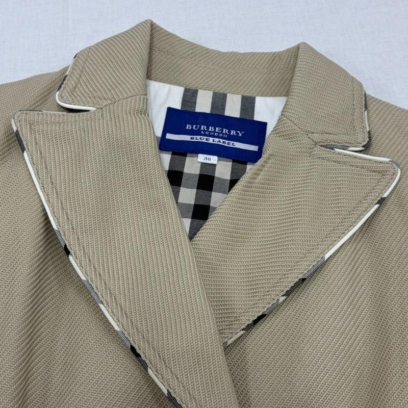 バーバリー・ブルーレーベル BURBERRY BLUE LABEL ジャケット、上着 ジャケット、ブレザー パイピング ミドルコート ノバチェック ダブルブレスト 金ボタン Aライン フォーマル ジャケット 38 無地 ベージュ / ベージュ / beige レディース USED 古着 中古 50164707