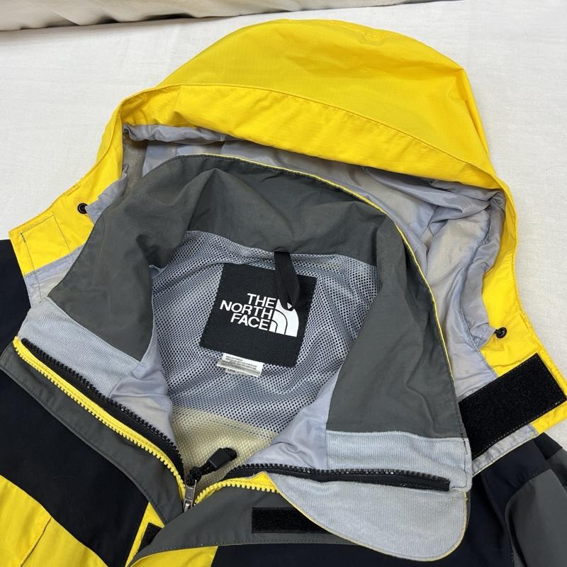 ザノースフェイス THE NORTH FACE ジャケット、上着 ジャンパー、ブルゾン Hydroseal ナイロン アウトドア ジャケット フード収納可 M 黒 / ブラック / black X 灰 / グレー / gray X 黄 / イエロー / yellow メンズ USED 古着 中古 50164741
