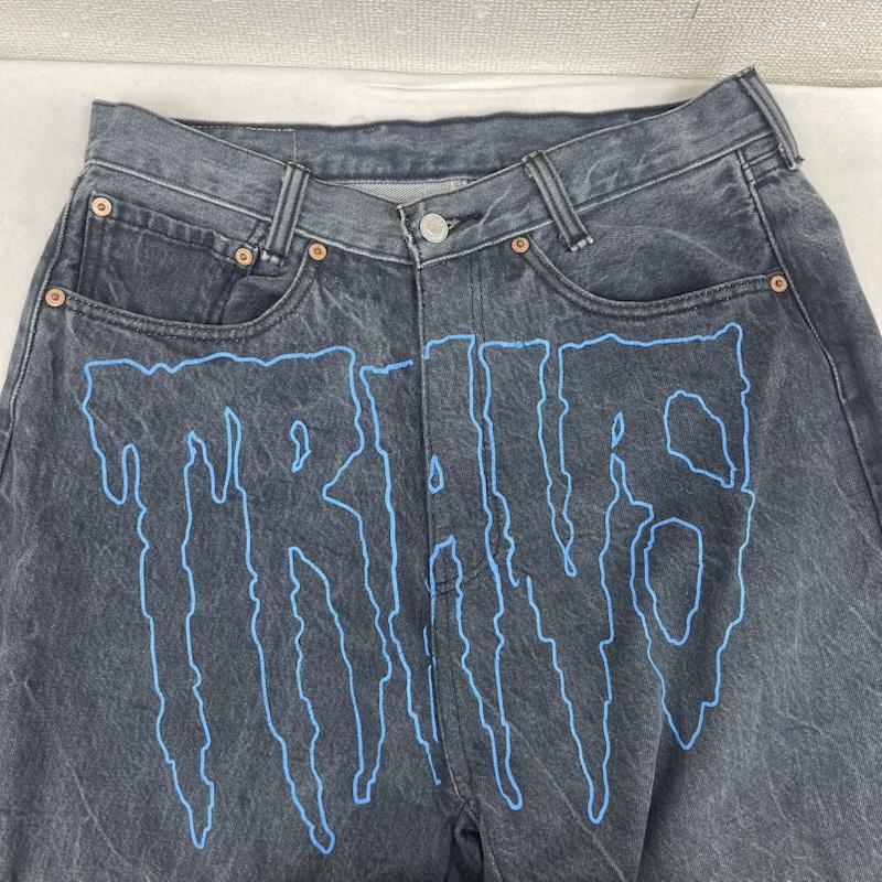 リーバイス Levi s パンツ デニム、ジーンズ TRAVS REMAKE 501 Pt トラビス リメイク ジーンズ デニム パンツ ダークグレー / ダークグレー / メンズ USED 古着 中古 50164758
