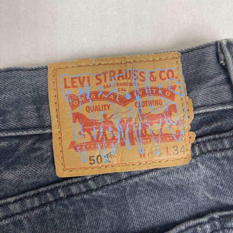 リーバイス Levi s パンツ デニム、ジーンズ TRAVS REMAKE 501 Pt トラビス リメイク ジーンズ デニム パンツ ダークグレー / ダークグレー / メンズ USED 古着 中古 50164758