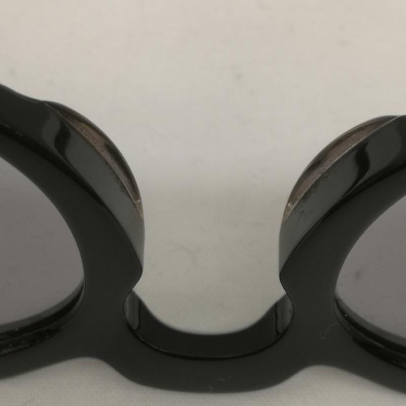 フュー FEW めがね・サングラス サングラス by NEW F5 サングラス 44□24 145 C1 - 黒 / ブラック / black メンズ USED 古着 中古 50164818