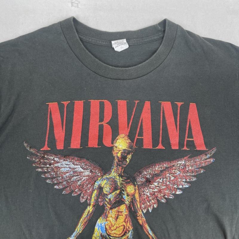 ニルヴァーナ NIRVANA Tシャツ 半袖 BUNNY RABBIT製品 In Utero 有翼の女神 バンド Tシャツ XL チャコールグレー / チャコールグレー / メンズ USED 古着 中古 50164881