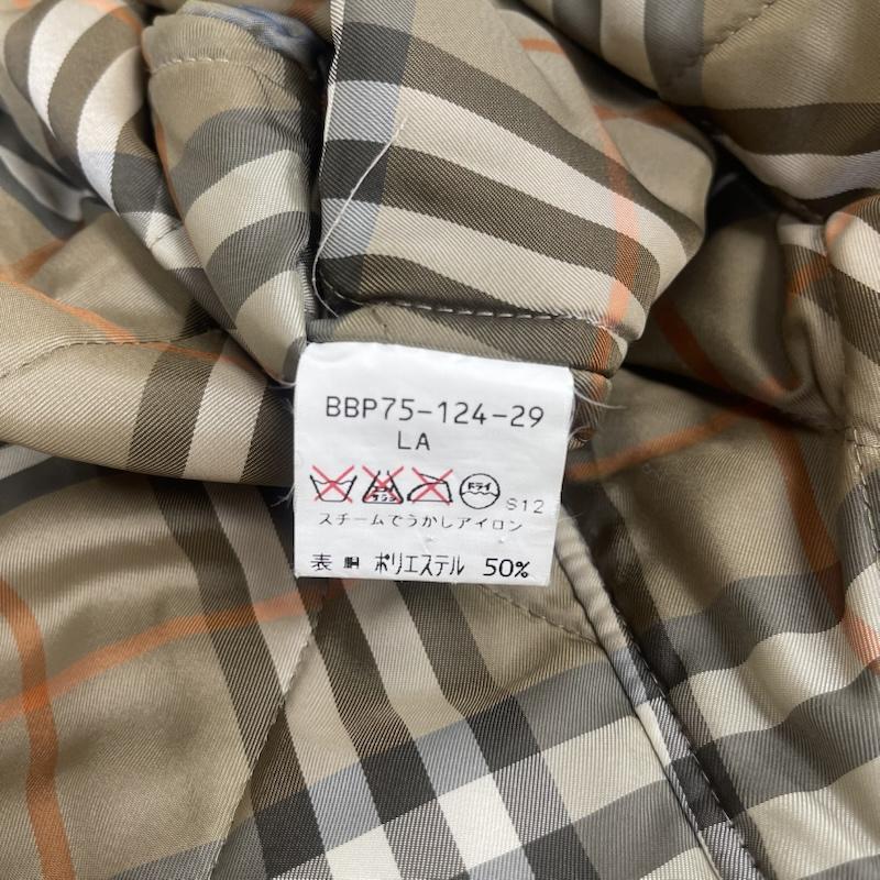 バーバリーズ BURBERRYS ジャケット、上着 ジャンパー、ブルゾン 日本製 スウィングトップ 裏地 ノバチェック ブルゾン bbp75-124-29 紺 / ネイビー / navy メンズ USED 古着 中古 50164889