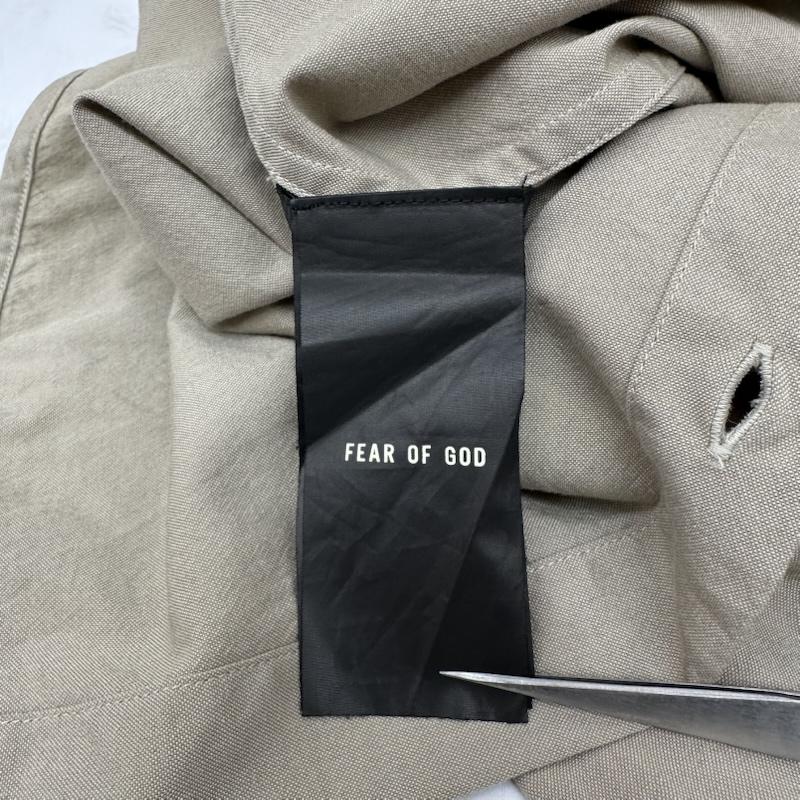 フィアーオブゴッド Fear of God シャツ、ブラウス 長袖 Eternal Button Front Shirt レギュラーカラー シャツ FGE50-008OXF 46 ベージュ / ベージュ / beige メンズ USED 古着 中古 50164897