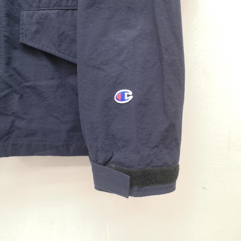 チャンピオン Champion ジャケット、上着 ジャケット、ブレザー 20SS アーチロゴ 刺繡 スタンドカラー仕様 立襟 ナイロンジャケット C8-R604 L 紺 / ネイビー / navy メンズ USED 古着 中古 50164925