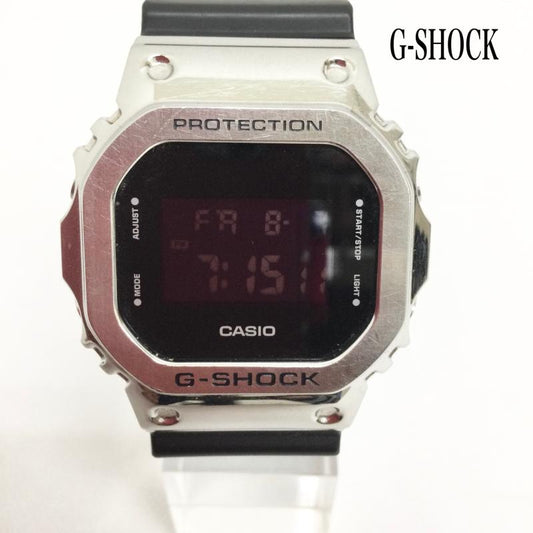 ジーショック G-SHOCK 腕時計 デジタル CASIO G-SHOCK GM-5600 カシオ CASIO G-SHOCK 腕時計 - 銀 / シルバー / silver color X 黒 / ブラック / black メンズ USED 古着 中古 50164937