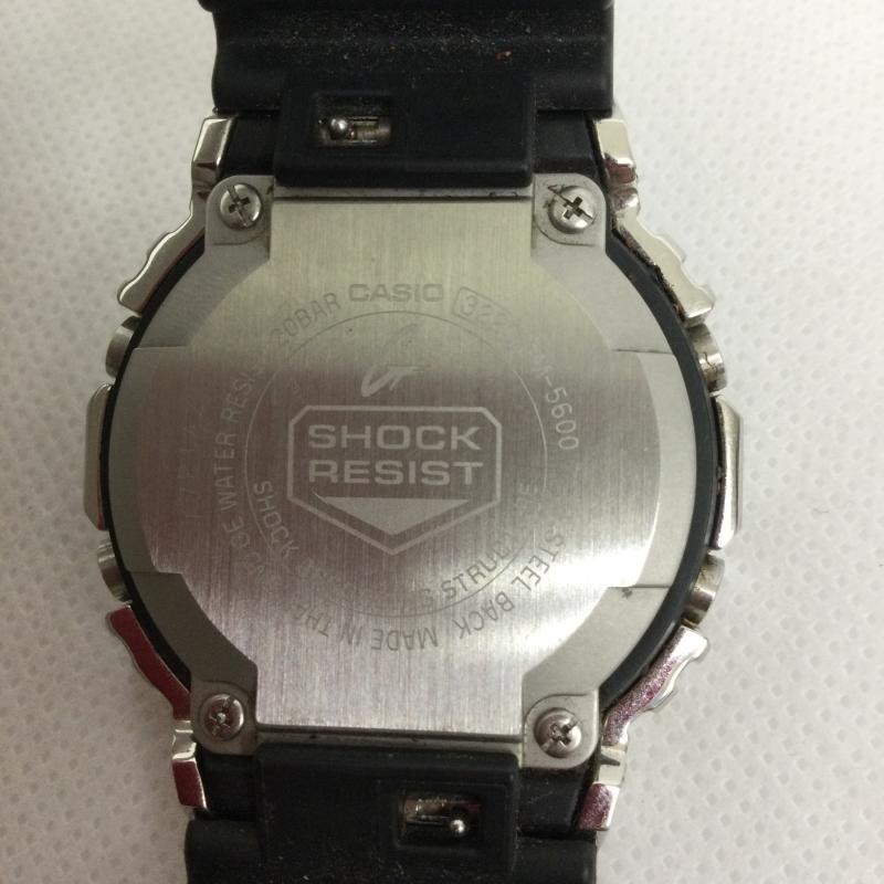 ジーショック G-SHOCK 腕時計 デジタル CASIO G-SHOCK GM-5600 カシオ CASIO G-SHOCK 腕時計 - 銀 / シルバー / silver color X 黒 / ブラック / black メンズ USED 古着 中古 50164937