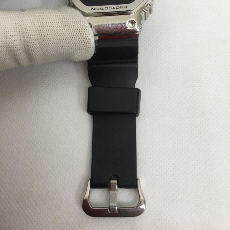 ジーショック G-SHOCK 腕時計 デジタル CASIO G-SHOCK GM-5600 カシオ CASIO G-SHOCK 腕時計 - 銀 / シルバー / silver color X 黒 / ブラック / black メンズ USED 古着 中古 50164937
