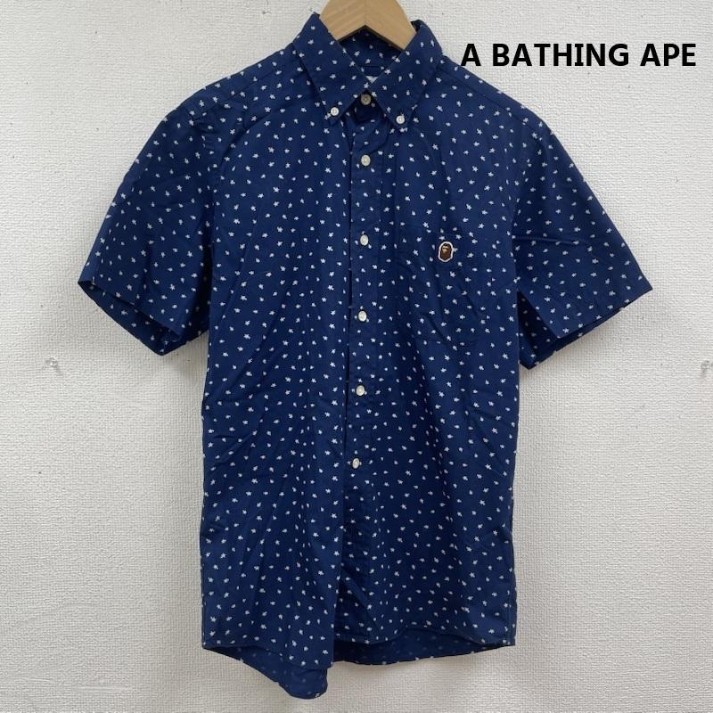アベイシングエイプ A BATHING APE シャツ、ブラウス 半袖 日本製 エイプヘッド 刺繍 スター 星 柄 総柄 ボタンダウン シャツ M 紺 / ネイビー / navy メンズ USED 古着 中古 50165031
