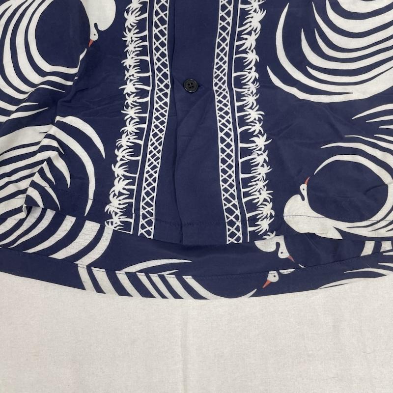 サンサーフ SUN SURF シャツ、ブラウス 半袖 M品番 東洋エンタープライズ レーヨン 総柄 アロハ シャツ m32923b M 紺 / ネイビー / navy メンズ USED 古着 中古 50165059