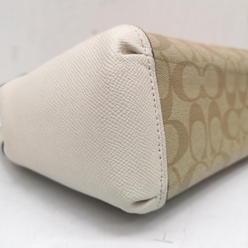 コーチ COACH ハンドバッグ ハンドバッグ F26139 2WAY シグネチャー ハンド トート バッグ ワンショルダー ポケットレザー 白 / ホワイト / white レディース USED 古着 中古 50165103