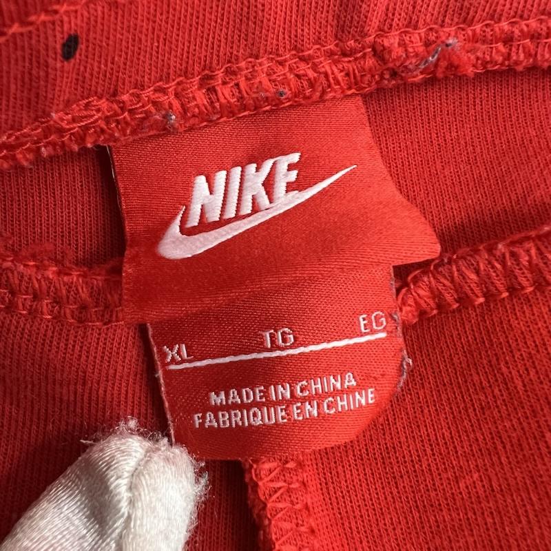 ナイキ NIKE パンツ ショートパンツ ドット柄 テックフリース ショートパンツ XL 赤 / レッド / red メンズ USED 古着 中古 50165112