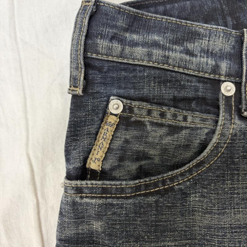 アルマーニ ジーンズ ARMANI JEANS パンツ デニム、ジーンズ AJ ECO-WASH デニムパンツ made in itary 30インチ 無地 紺 / ネイビー / navy メンズ USED 古着 中古 50165156