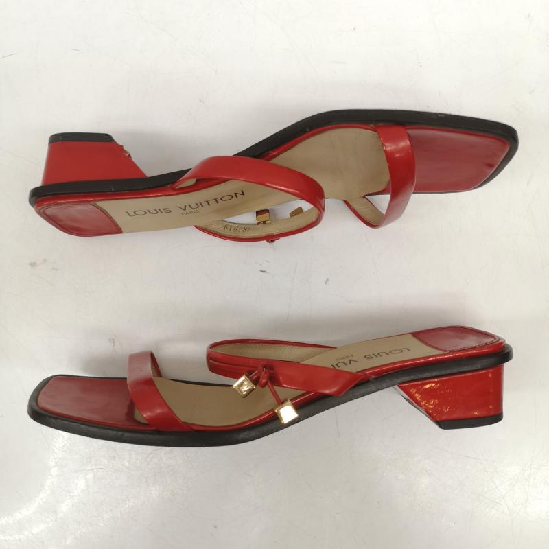 ルイヴィトン LOUIS VUITTON パンプス パンプス スクエアトゥ エナメル ストラップ パンプス キューブチャーム 37 23.5cm 赤 / レッド / red レディース USED 古着 中古 50165166