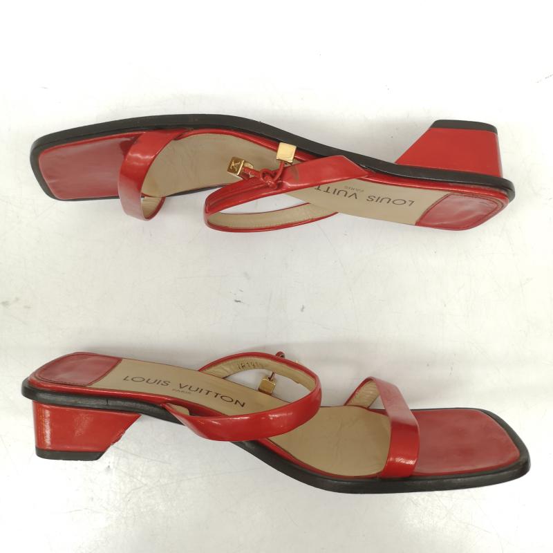 ルイヴィトン LOUIS VUITTON パンプス パンプス スクエアトゥ エナメル ストラップ パンプス キューブチャーム 37 23.5cm 赤 / レッド / red レディース USED 古着 中古 50165166