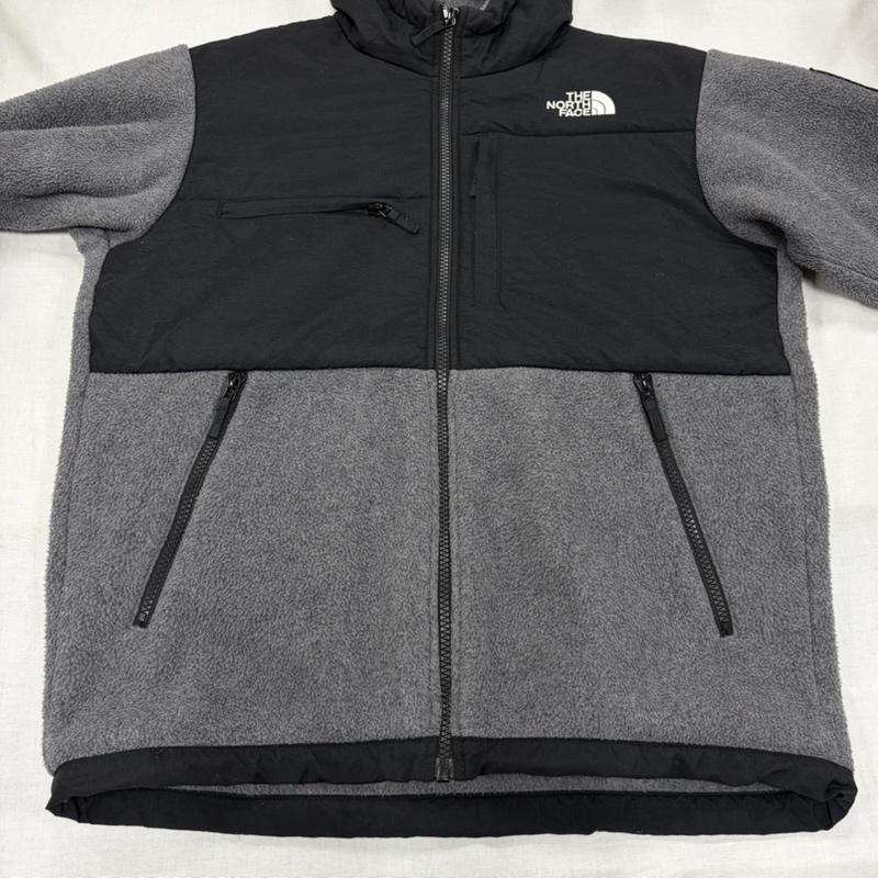 ザノースフェイス THE NORTH FACE ジャケット、上着 ジャンパー、ブルゾン フリース デナリジャケット フーディ ジップアップ ブルゾン NA72052 ロゴ 刺繍 S ロゴ、文字 X 刺繍 灰 / グレー / gray X 黒 / ブラック / black メンズ USED 古着 中古 50165167