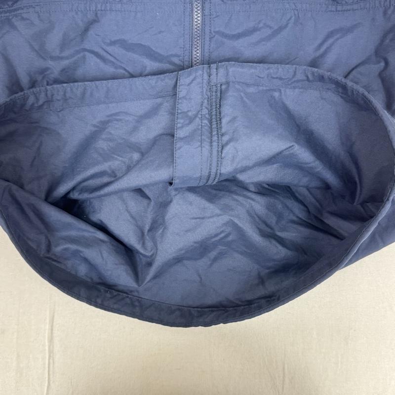 ザノースフェイス THE NORTH FACE ジャケット、上着 ジャンパー、ブルゾン 撥水 ドローコード 刺繍ロゴ スナップボタン ナイロンジャケット NPJ21810 150cm 紺 / ネイビー / navy ボーイズ USED 古着 中古 50165208