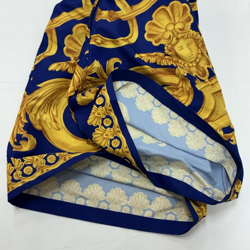 ヴェルサーチ VERSACE パンツ ショートパンツ メデューサ 総柄 ナイロン イージー ショーツ ハーフパンツ 5 メンズ USED 古着 中古 50165226