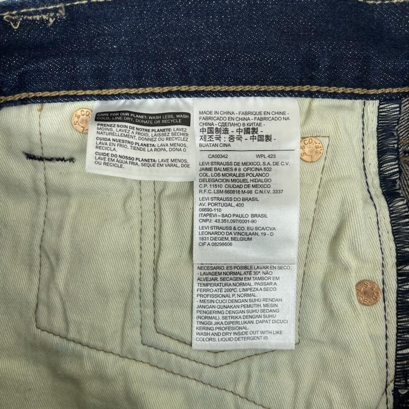 リーバイス Levi s パンツ デニム、ジーンズ 501 ボタンフライ ストレート デニム パンツ ジーンズ 00501-1484 30インチ インディゴ / インディゴ / Indigo レディース USED 古着 中古 50165249