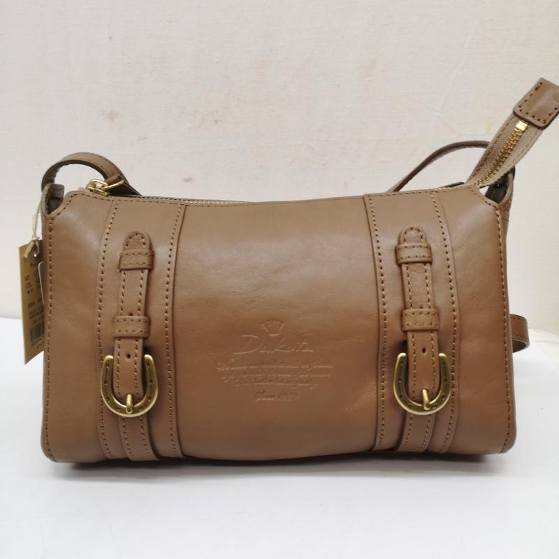 ダコタ Dakota ショルダーバッグ ショルダーバッグ キューブ レザー ショルダーバッグ 1030300 - 茶 / ブラウン / brown レディース USED 古着 中古 50165338