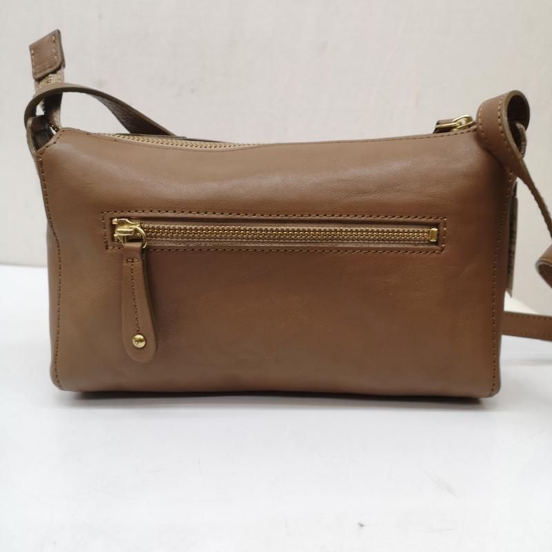 ダコタ Dakota ショルダーバッグ ショルダーバッグ キューブ レザー ショルダーバッグ 1030300 - 茶 / ブラウン / brown レディース USED 古着 中古 50165338