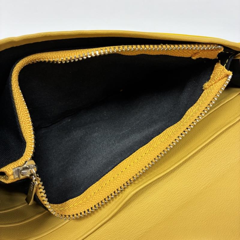 カワカワ Kawa-Kawa 財布 長財布 レザー 二つ折り 長財布 スナップ - レディース USED 古着 中古 50165389