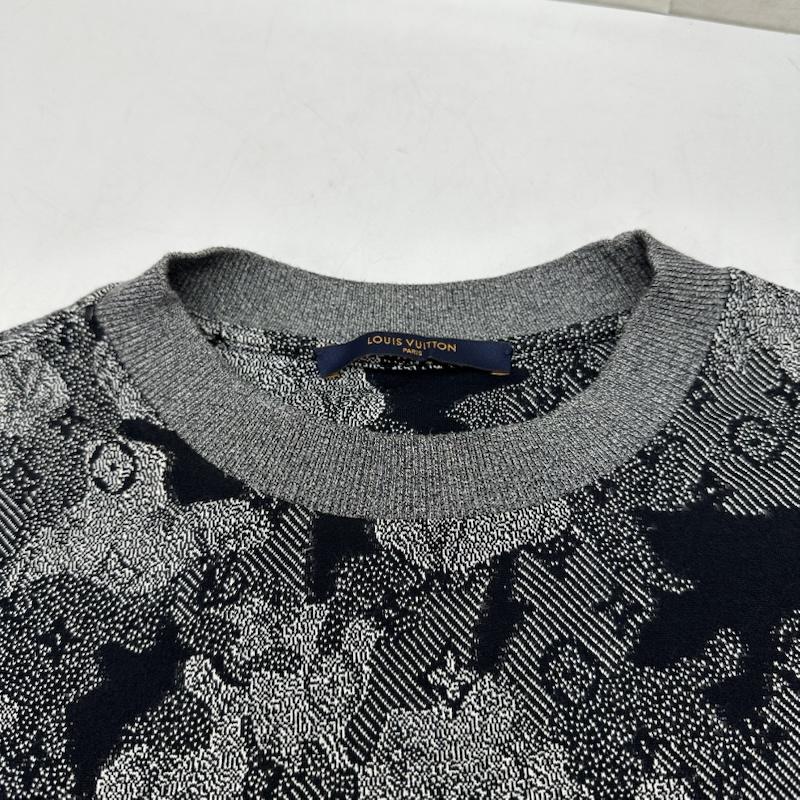ルイヴィトン LOUIS VUITTON Tシャツ 半袖 LVロゴ ジャカード コットン モノグラム カモフラージュ Tシャツ RM202M UYO HJY06W S 紺 / ネイビー / navy メンズ USED 古着 中古 50165422