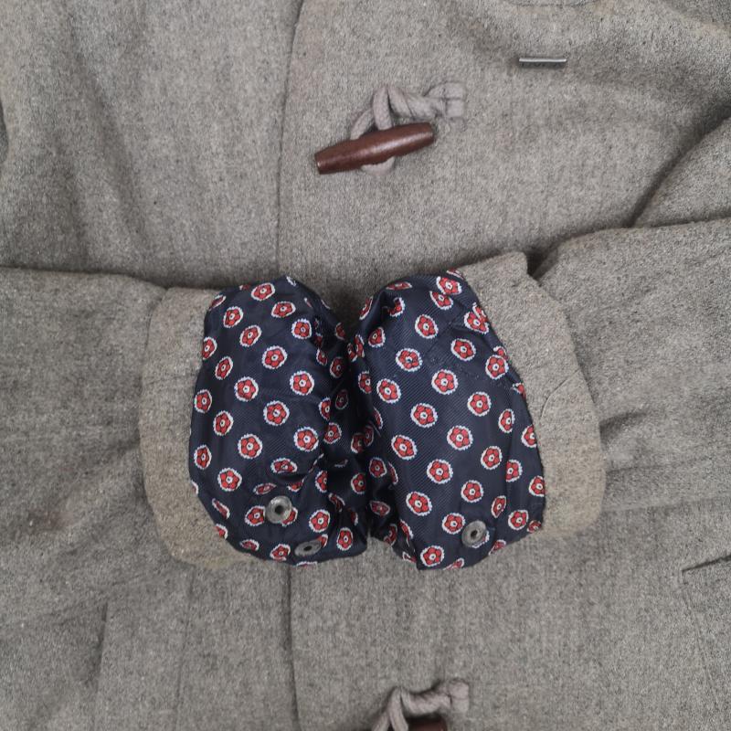 ルーカ RVCA コート コート一般 トグルボタン ハイネック 花柄 フラワー ダッフルコート AD042-759 S 灰 / グレー / gray メンズ USED 古着 中古 50165589