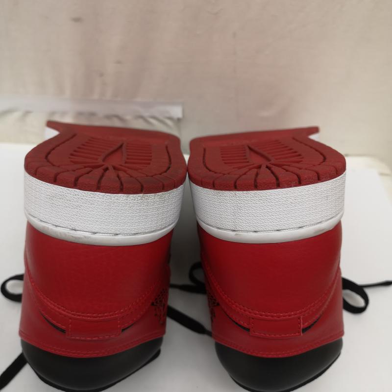 ナイキ NIKE スニーカー スニーカー Air Jordan 1 Mid Bred 554724-074 エアジョーダン1 ミッド ブレッド 27.0cm 黒 / ブラック / black X 赤 / レッド / red メンズ USED 古着 中古 50165605