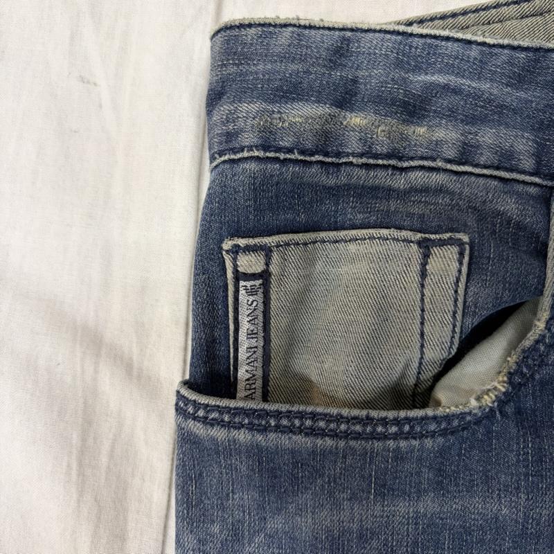 アルマーニ ジーンズ ARMANI JEANS パンツ デニム、ジーンズ J12 antifit 切り返しデザイン スキニーストレッチ デニムパンツ blue jeans US29 W29/L34 29インチ 無地 青 / ブルー / blue メンズ USED 古着 中古 50165606