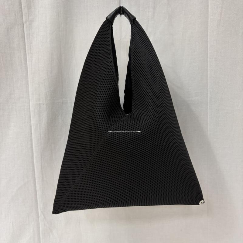 エムエム 6 メゾン マルタン マルジェラ MM6 Maison Martin Margiela ハンドバッグ ハンドバッグ ジャパニーズネットメッシュバッグ 折り紙 S54WD0043 PR992 - 無地 黒 / ブラック / black レディース USED 古着 中古 50165613