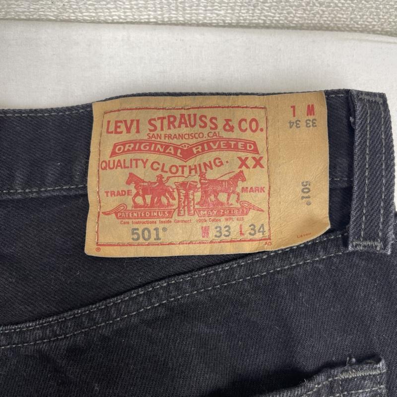 リーバイス Levi s パンツ デニム、ジーンズ 501 メキシコ製 ボタンフライ ストレート デニム パンツ 33インチ 黒 / ブラック / black メンズ USED 古着 中古 50165615