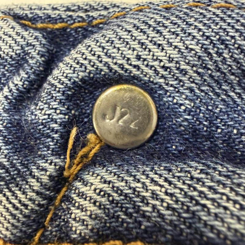 リーバイス Levi s パンツ デニム、ジーンズ 502 赤耳 セルビッチ デニム ビックE テーパードシルエット ボタン裏J22 33インチ 無地 青 / ブルー / blue X 水色 / ライトブルー / メンズ USED 古着 中古 50165665